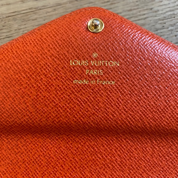 Louis Vuitton Josephine Wallet NM Monogram - Picture 9 of 14